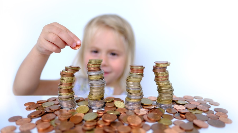 Wat is de kinderbijslag en hoe werkt het uitgelichte afbeelding Rednas.eu
